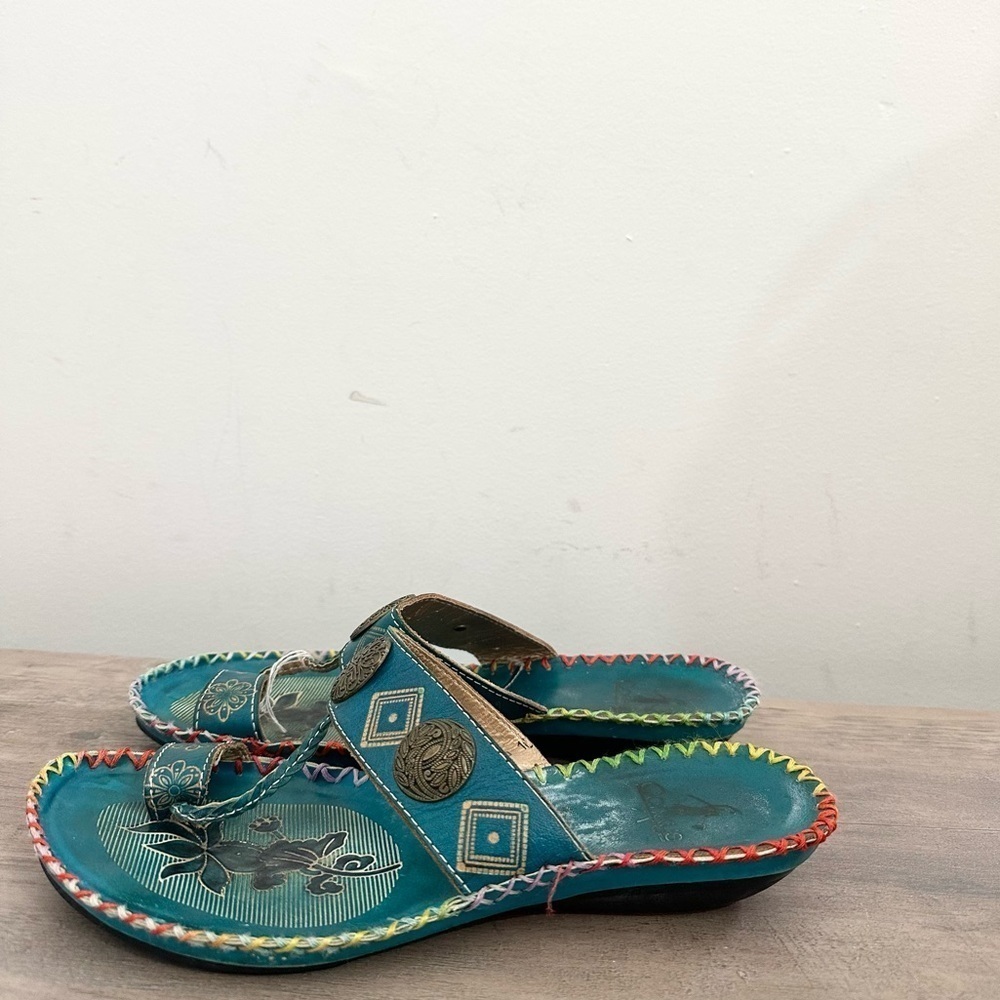 CORKYS POPPY TURQUOISE HAND PAINTED LEATHER SANDALS SIZe 9.5